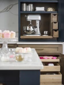 Galeforcehickorykitchen 18