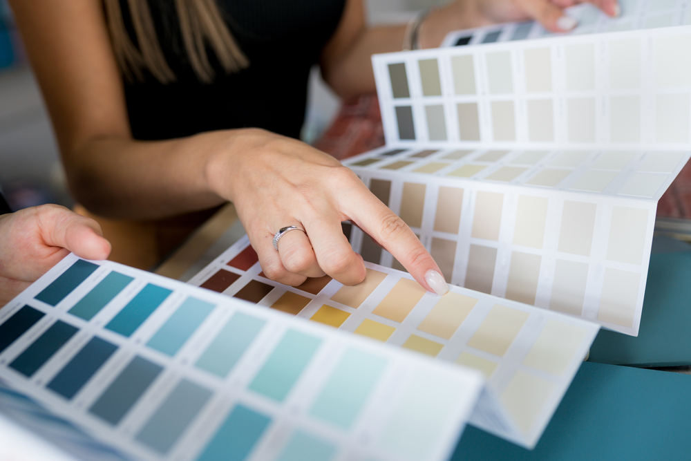 2025’s Curated Colors: Fresh Palettes That Speak to Today’s Design Trends