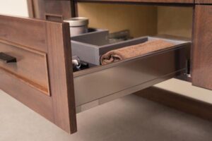 Wallhungframeless Silverton 04